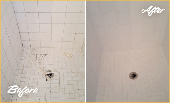 Sir Grout Caulks this Henderson Bathroom Re-Caulked To Repair Damaged Caulking Before and After Picture of a Henderson Bathroom Re-Caulked To Repair Damaged Caulking